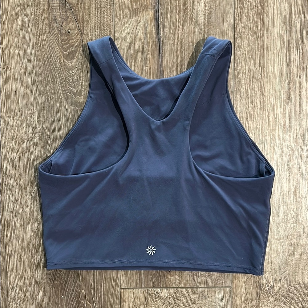 Like new - ATHLETA Conscious Crop Top / Sports Bra